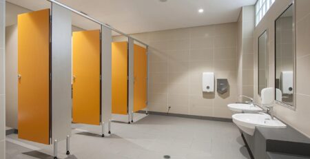 divisórias sanitárias para banheiros coletivos